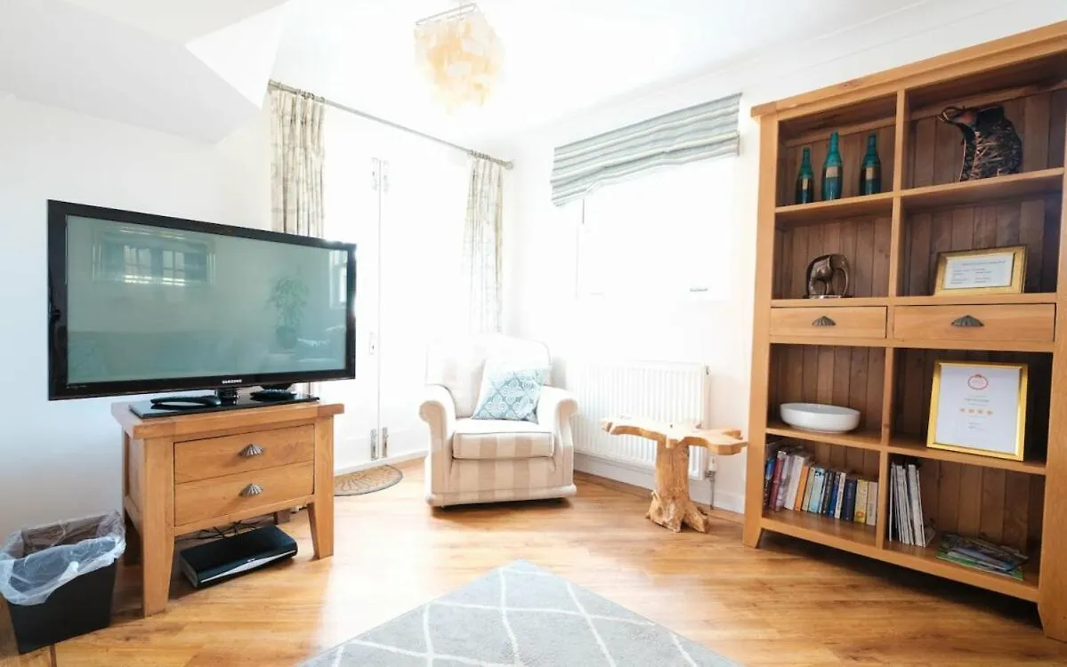 Number Seven Cottage Whitby Apartment